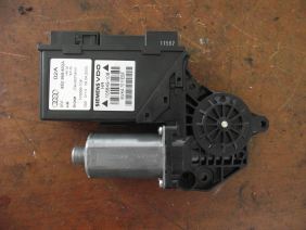 Audi A4 B6, Audi A4 B7 sağ arka elektrikli cam motoru 8E0959802A 8E0959802 A 