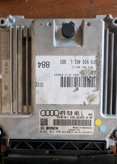 Audi A6 Ecu  Motor Kontrol Ünitesi - 0 281 014 380 - 4F9 910 401 L