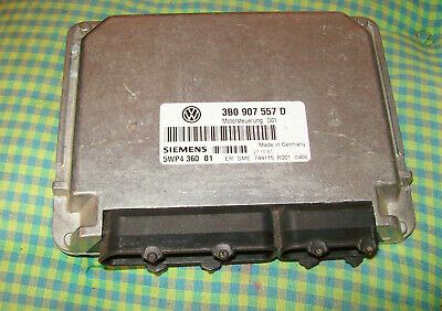 Motor kontrol ünitesi VW Passat 3B AHL Siemens 5WP4360 01 VW 3B0907557 D konnektör