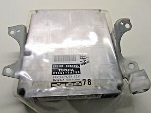 Toyota Corolla 1.6 ECU Beyni 89661-1A780 175700-9231