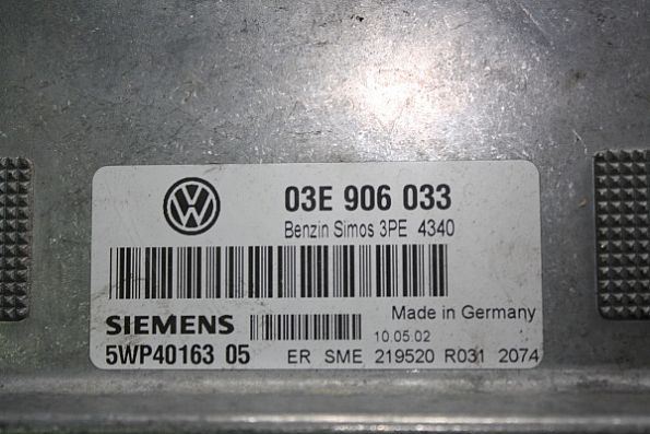 VW Polo 1.2 03E906033 5WP40148 SIMOS 3PE AZQ 111S3ED0111S3ED0